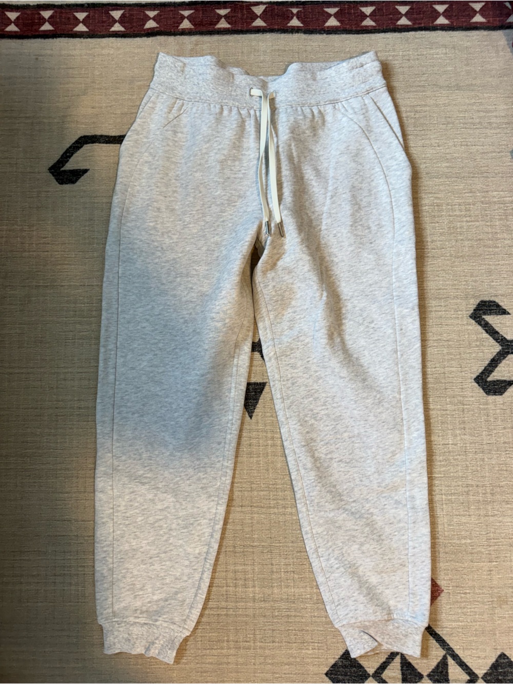 lululemon scuba joggers grey size 10
